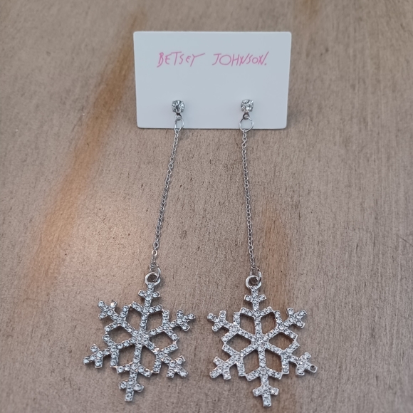 Silver Rhinestone Winter Holiday Snowflake Dangle Drop Stud Earrings - Picture 10 of 10